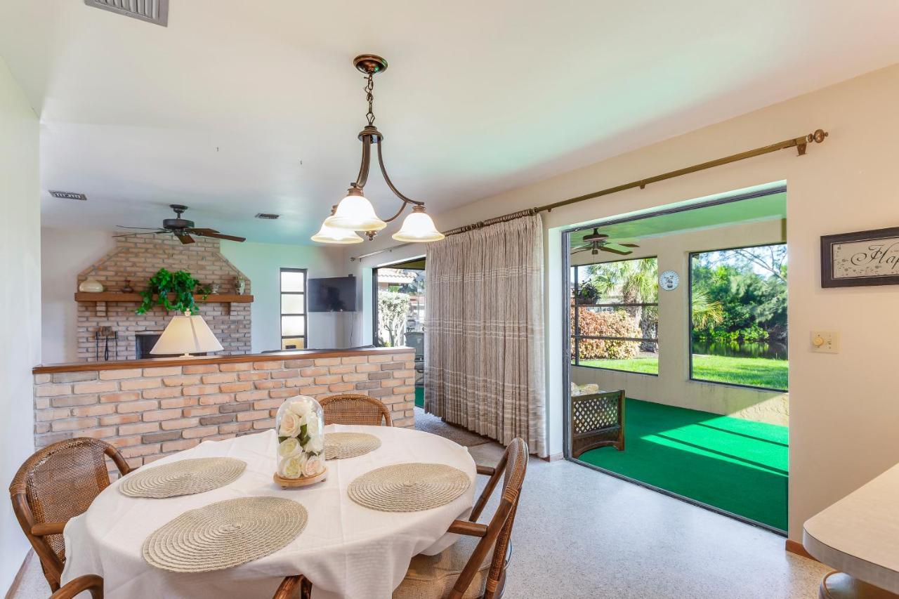 Bonita Canal View Villa Бонита Спрингс Екстериор снимка